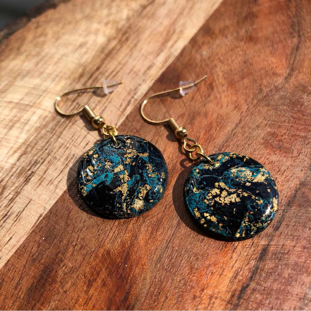 Elegant Gold and Blue Dangle Earrings